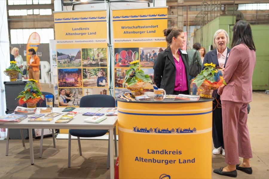 Ausstellerstand in der Halle